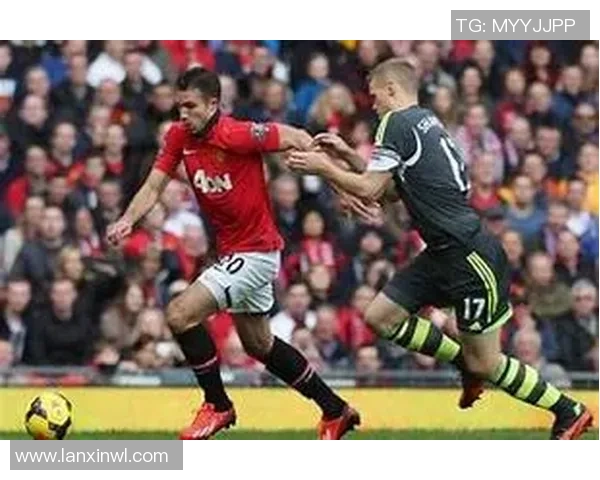 欧冠小组赛精彩对决尤文图斯迎战曼联全力争胜展现豪门风范