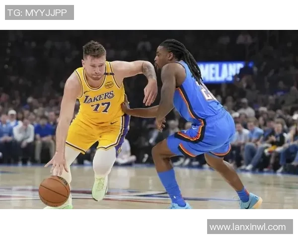 湖人对决雷霆的经典战役回顾及赛后精彩分析
