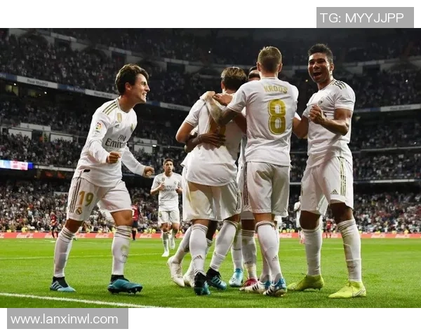 皇家马德里与塞维利亚精彩对决全场录像回放及精彩瞬间分析