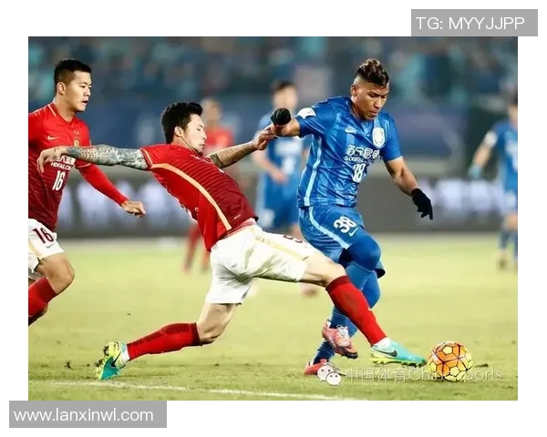 足协杯激战富力对决恒大全力以赴争夺荣耀之战