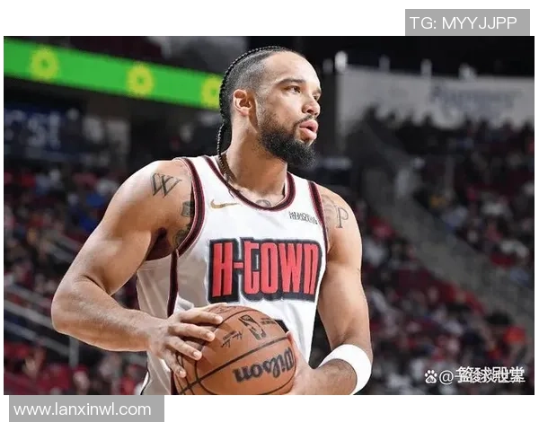 火箭122-115雄鹿 球员点评：4人优异，4人及格，伊森低迷